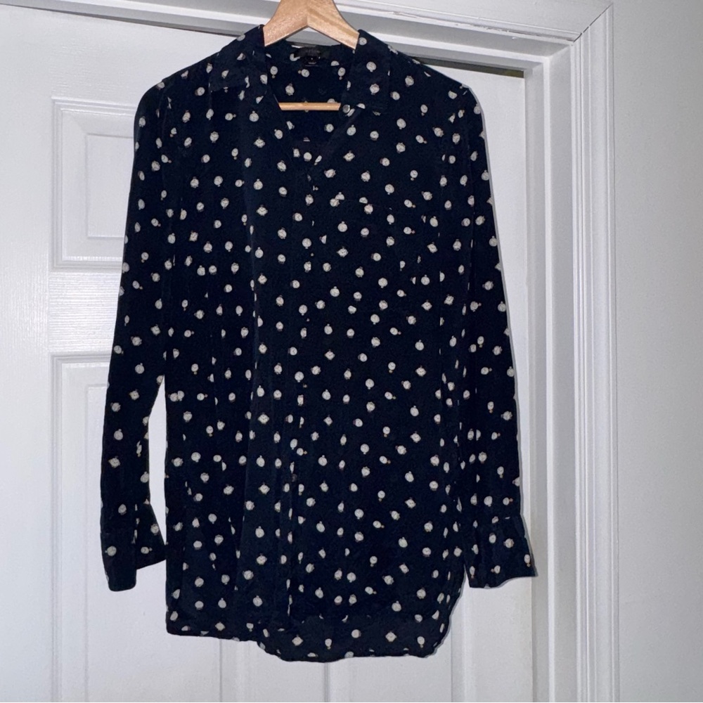 J. Crew 100% Silk Button Down Shirt Navy Clocks 4